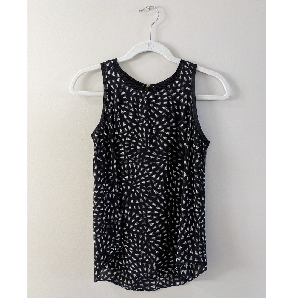 Black and White Triangle Print Tank